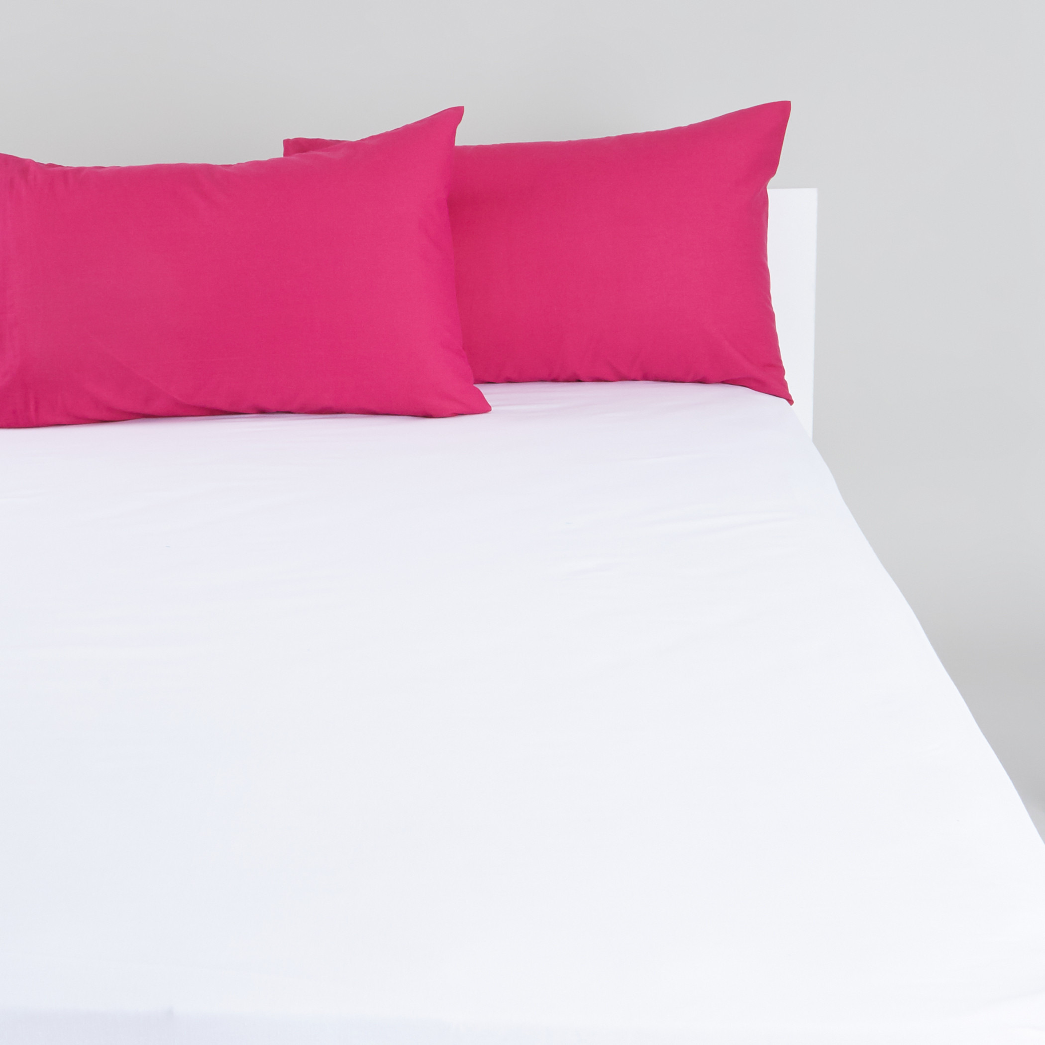 Bright pink best sale pillow cases