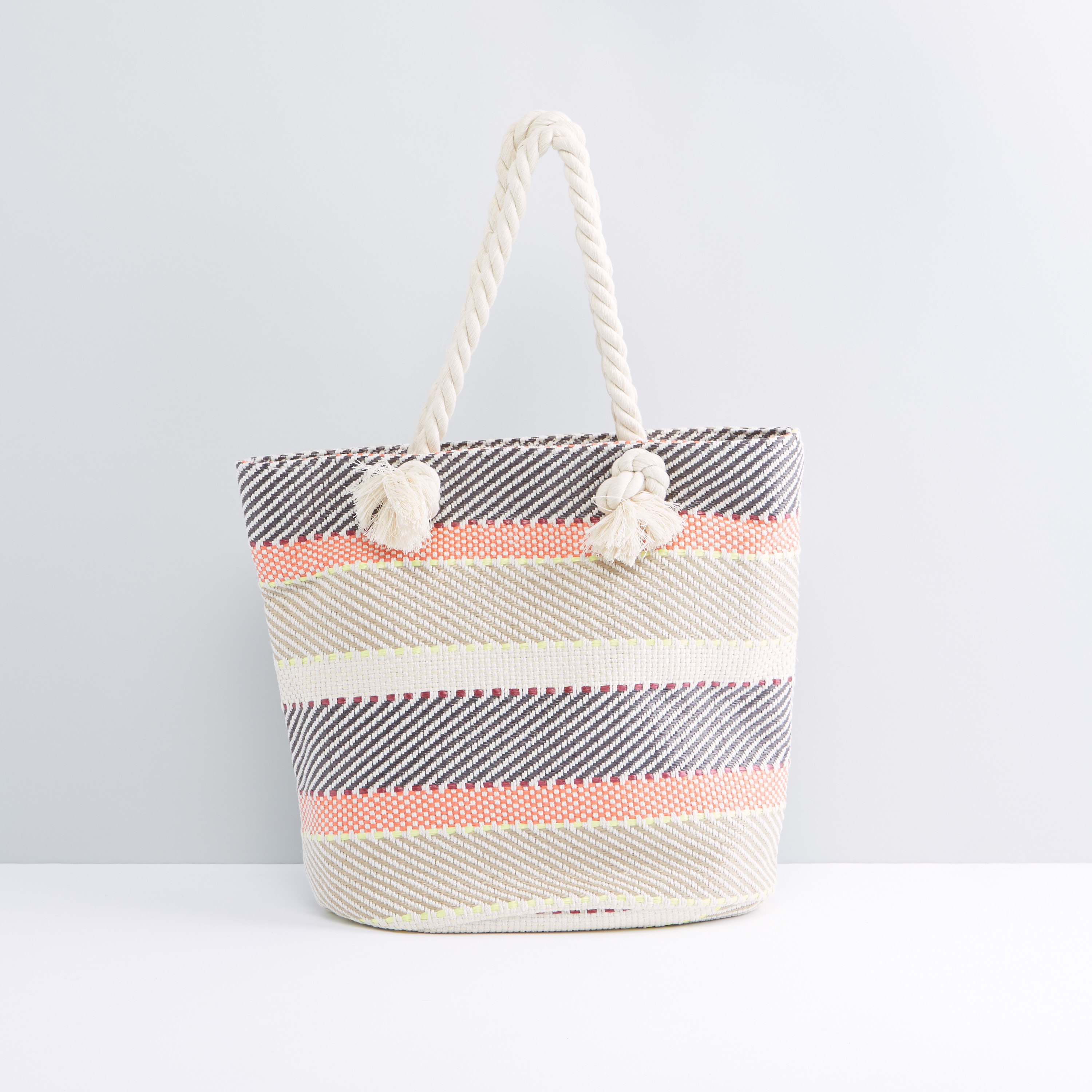 Beach tote cheap with rope handles