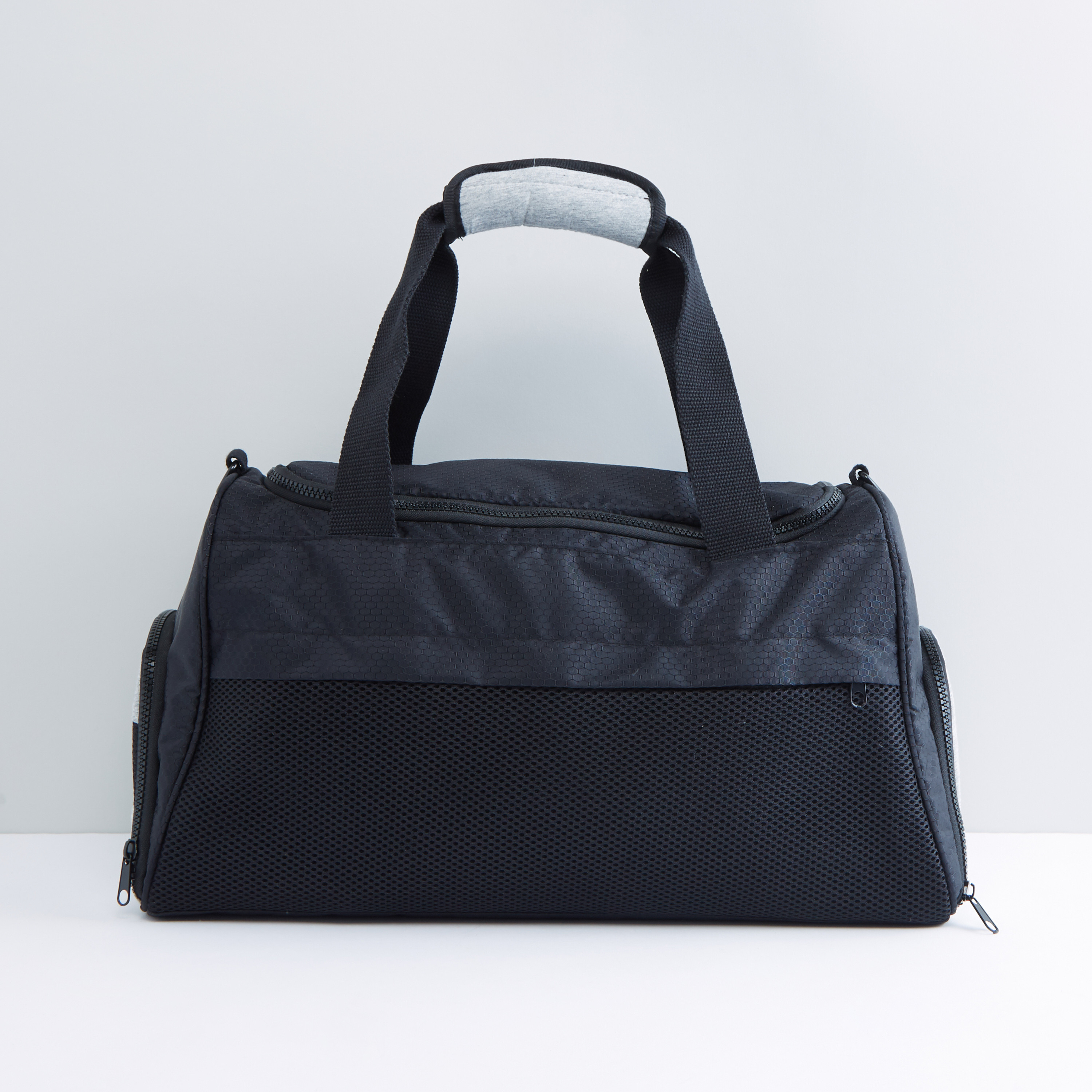 【MAISON MINED】24SS★ PINCH EYELET GYM SACK MUSINSA | MAISON MINED PINCH EYELET GYM SACK CHARCOAL