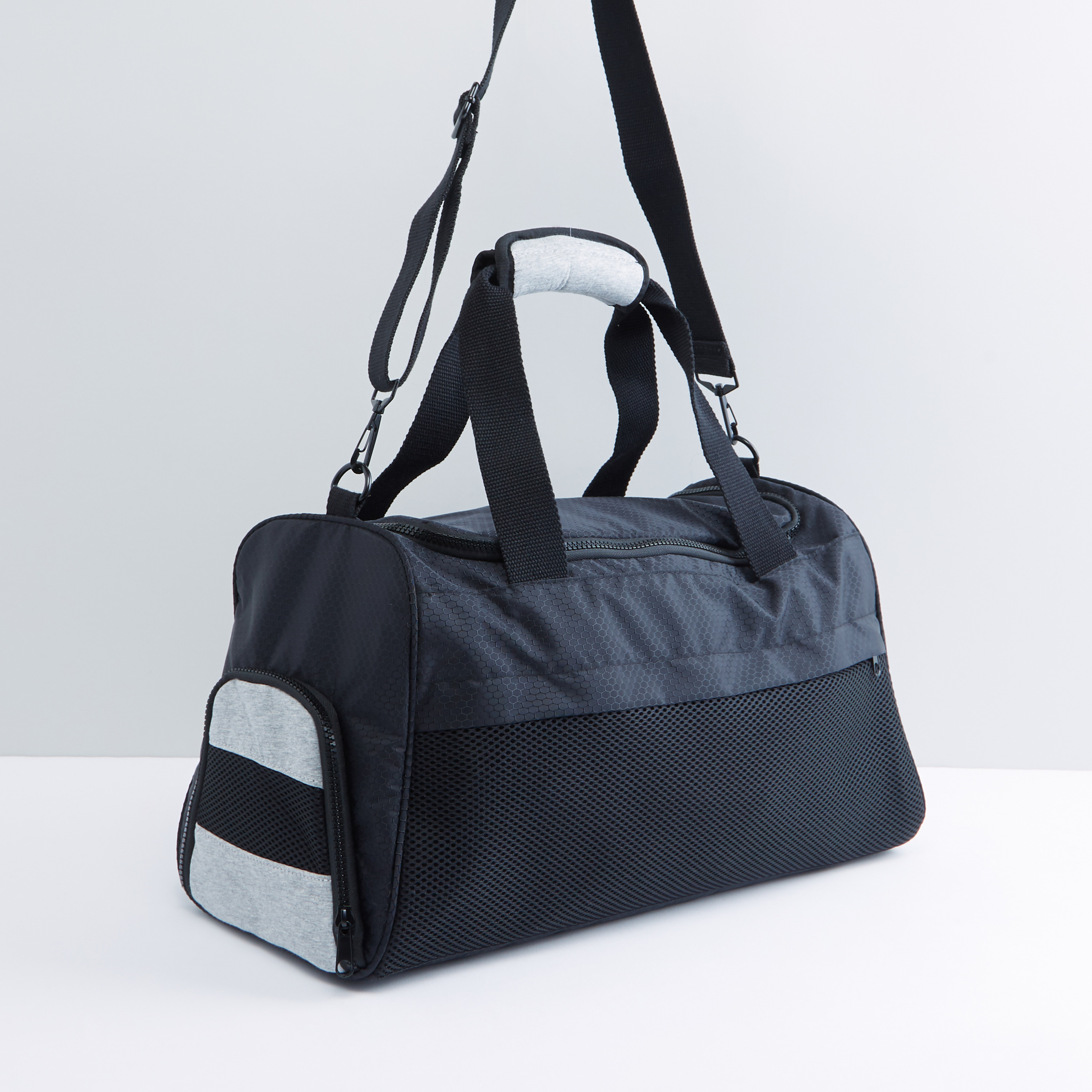 バックパック・リュック 1993STUDIO [FC SEOUL] SEOUL MESH GYM SACK 4FK1076 1993STUDIO [FC SEOUL] SEOUL MESH GYM SACK 4FK1076