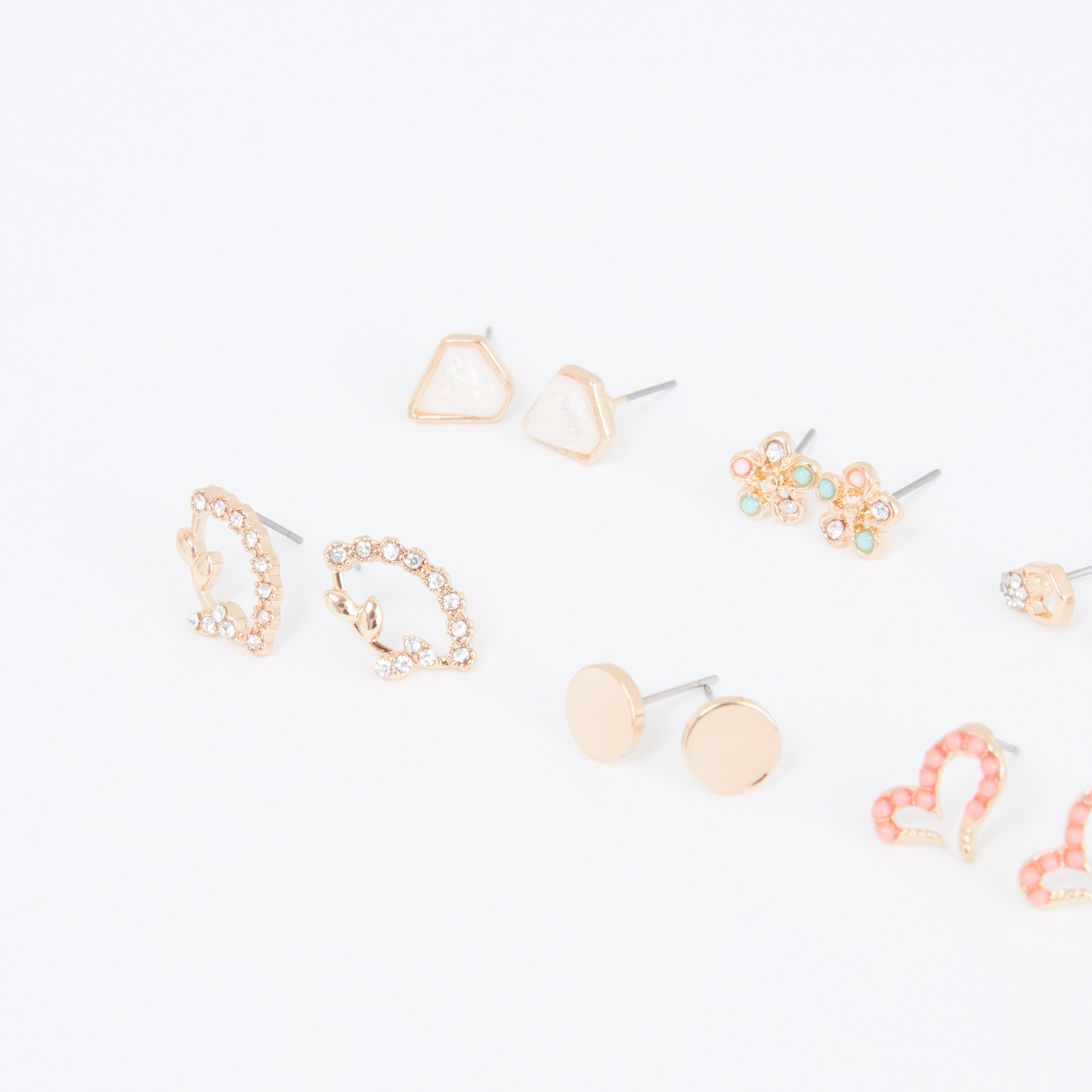 Buy Aganippe 20/24/26/28 Pairs Girl's Stainless Steel Earrings Cute Assorted  Earrings for Women Multiple Animal Stud Earring Sets,Hypoenic,Christmas  Gift For Girls Online at desertcartINDIA