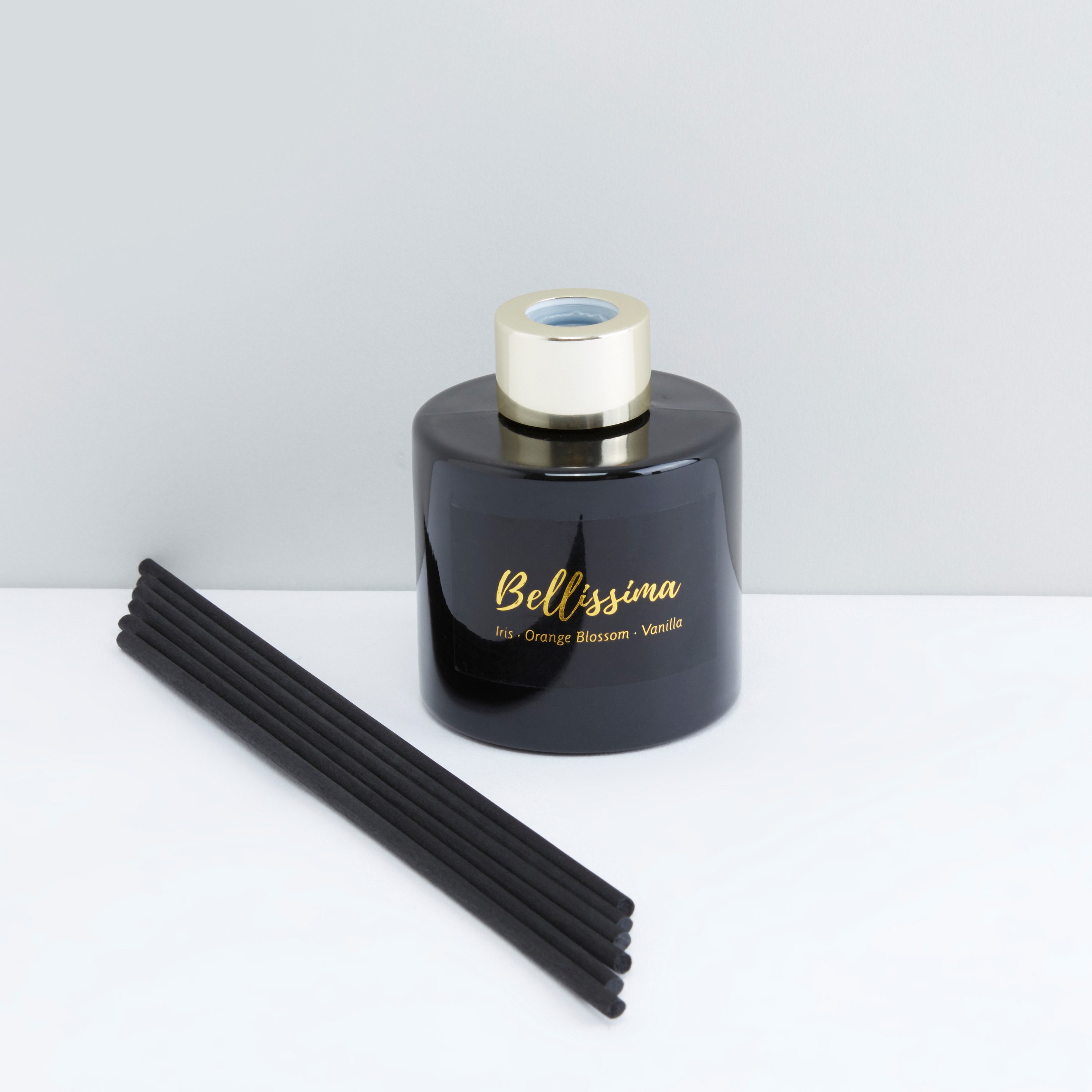 Shop Scented Reed Diffuser with Sticks Online Max UAE