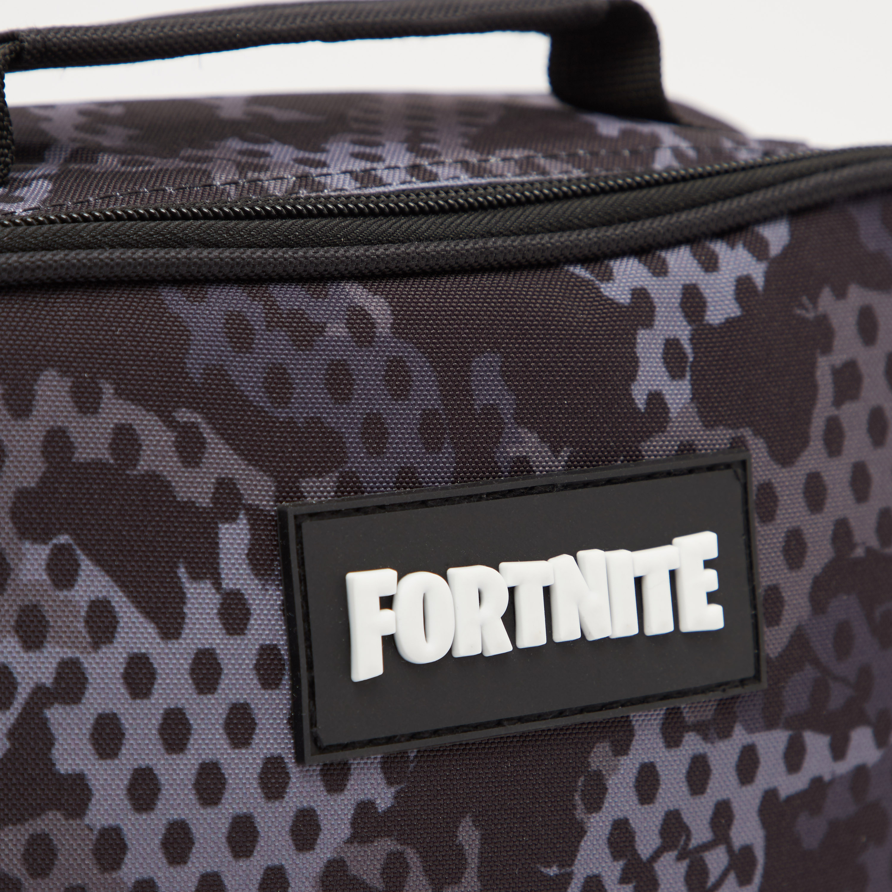 Shop Fortnite Print Lunch Bag with Adjustable Strap and Zip Closure Online Max UAE