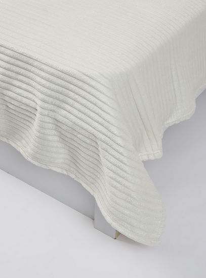 Striped Textured Blanket - 200x150 cms