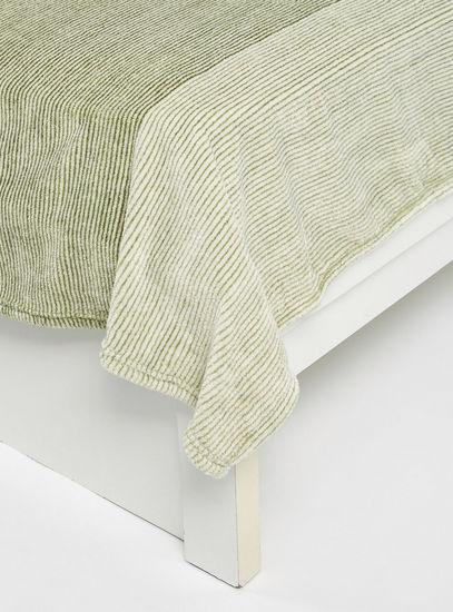 Striped Flannel Throw - 127x152 cms