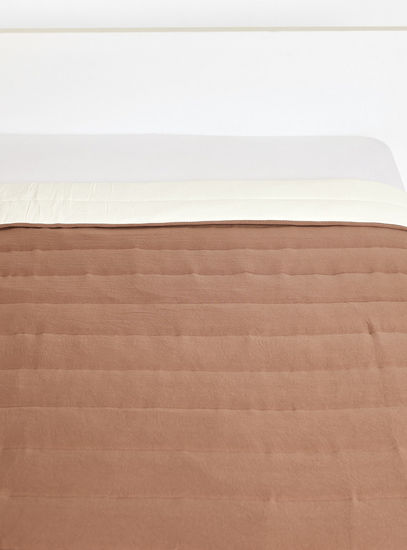 Textured Comforter - 200x180 cms-Comforters & Quilts-image-0