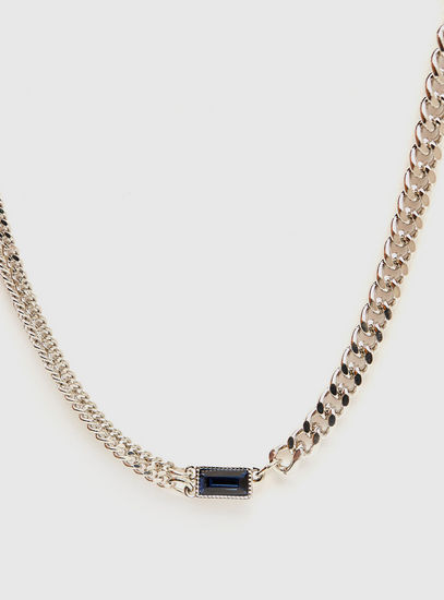 Chain Necklace with Lobster Clasp Closure