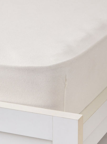 Solid Single Fitted Sheet - 200x180 cms