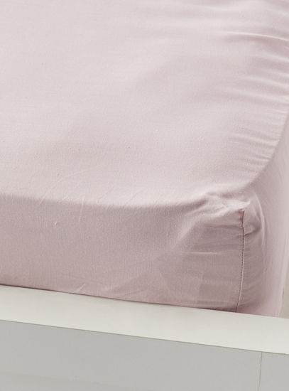 Plain Single Fitted Sheet - 150x200 cms