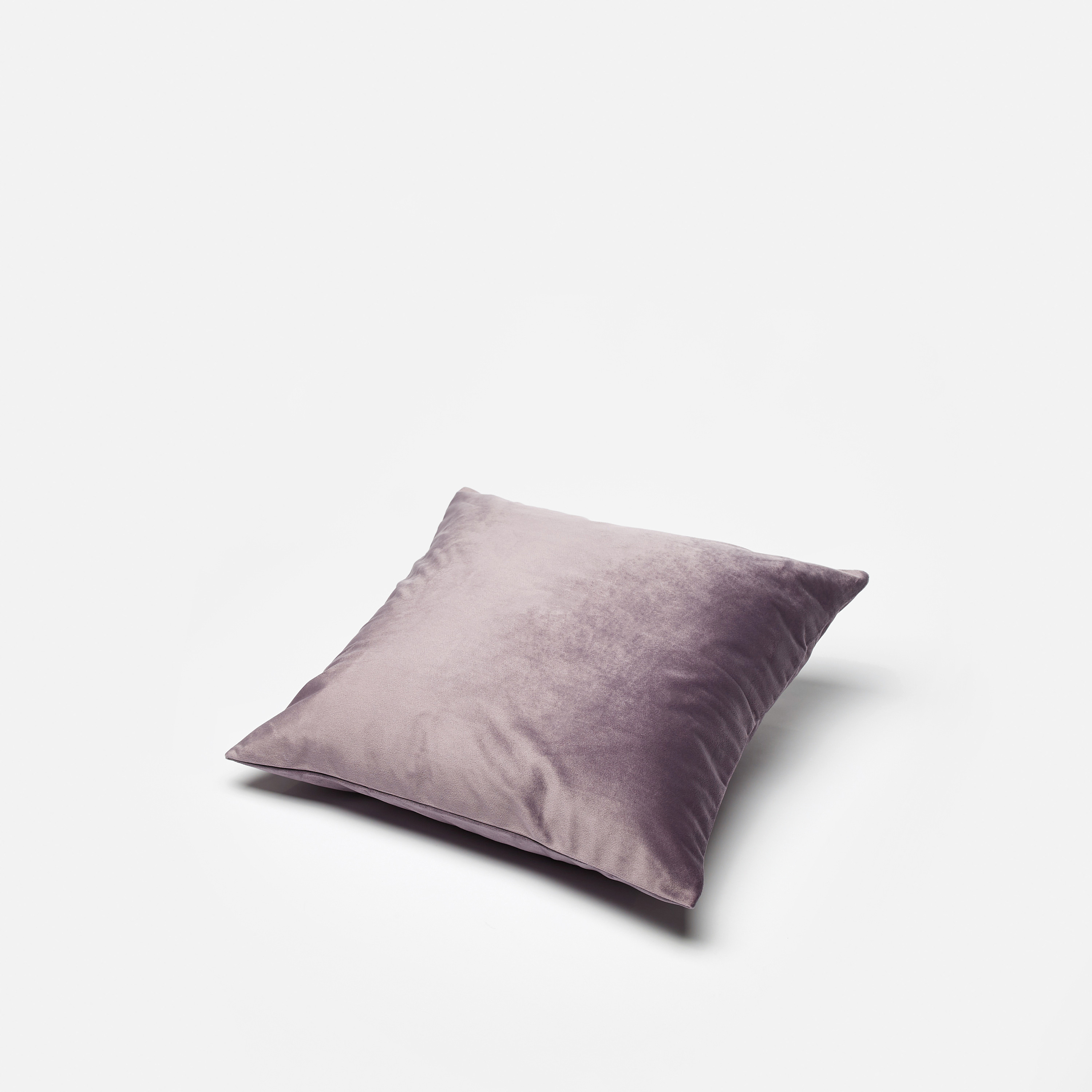 Light purple hot sale cushions