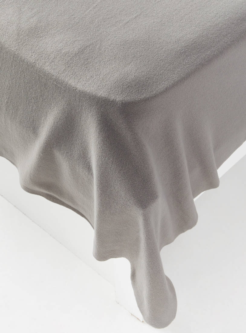 Plain Fleece Blanket - 160x120 cms-Throws & Blankets-image-1