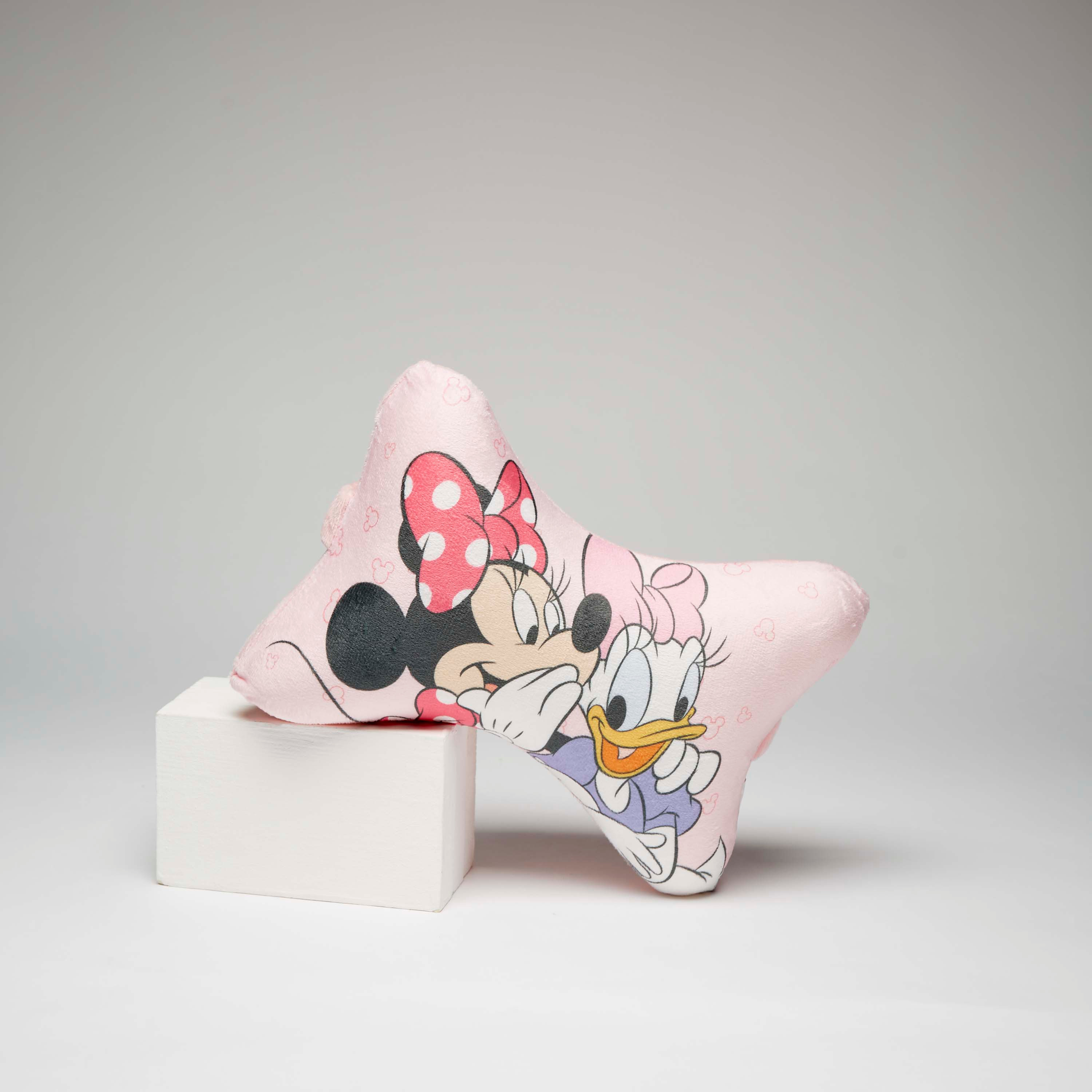 Daisy duck hot sale pillow