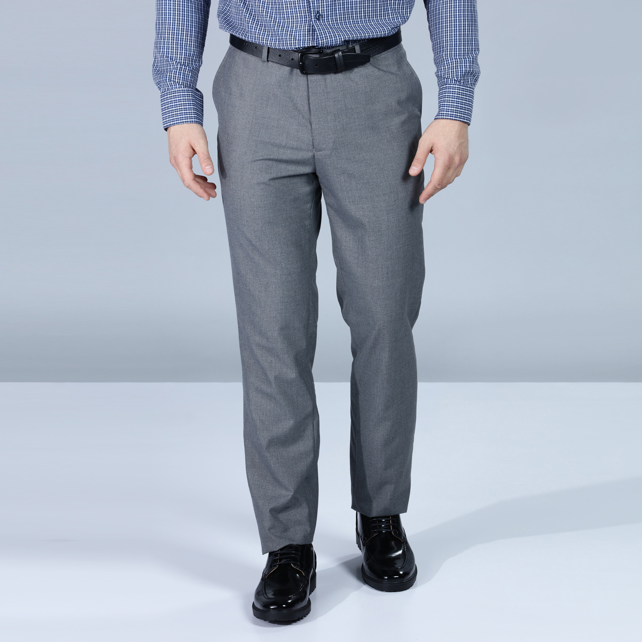 Shop Full Length Slim Fit Formal Pants Online | Max Bahrain