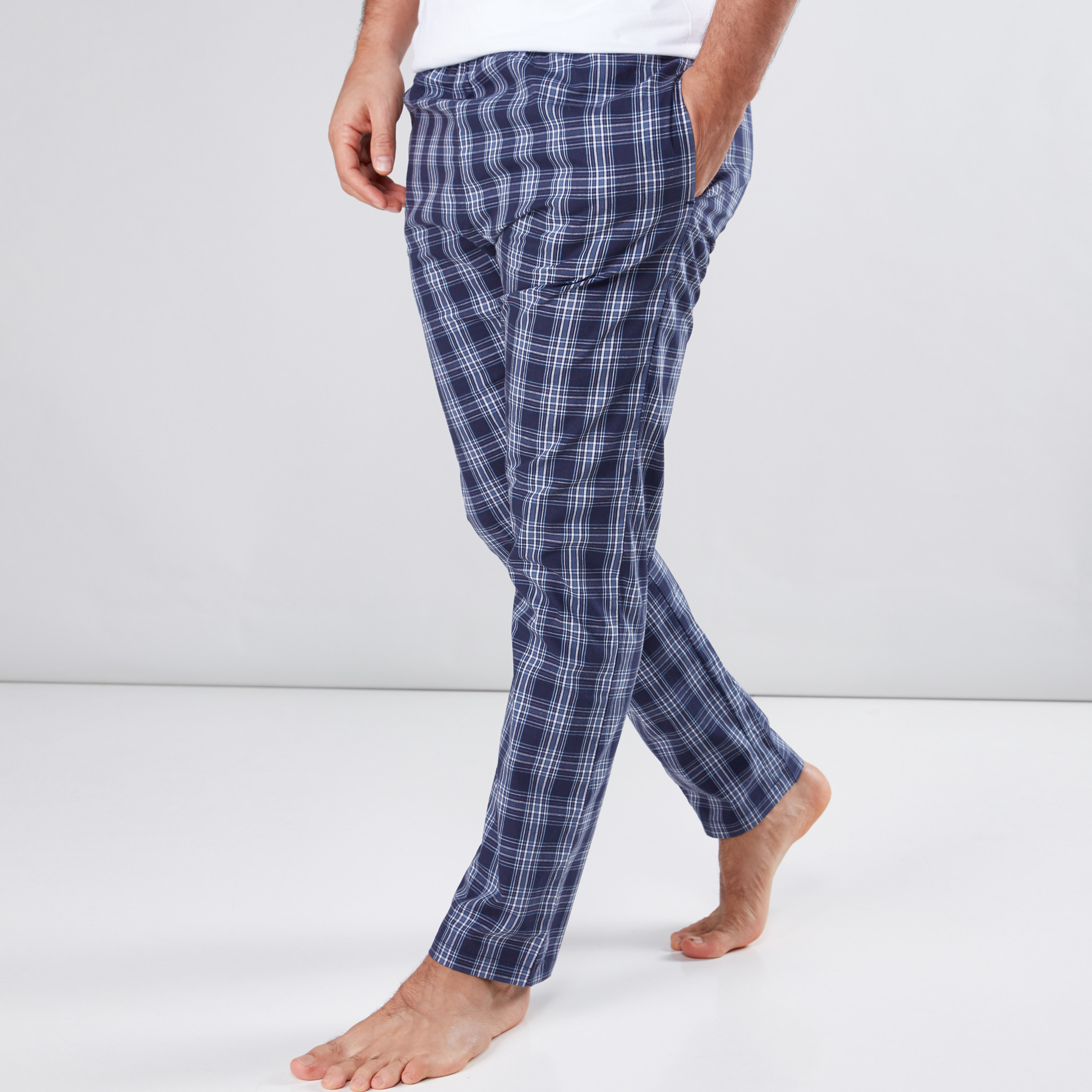 Chequered pyjamas discount