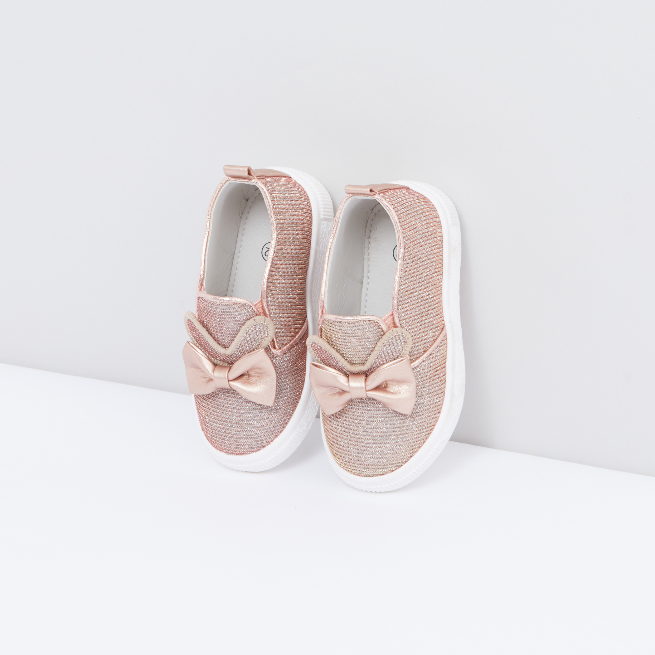 Baby pink hot sale glitter shoes