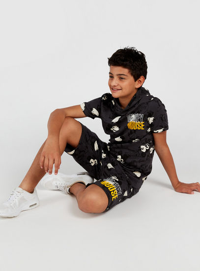 Mickey Mouse Print Mid-Rise Shorts with Drawstring Closure and Pockets