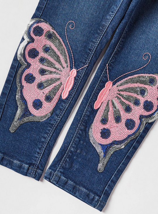 Butterfly Embellished Denim Jeans with Button Closure and Pockets