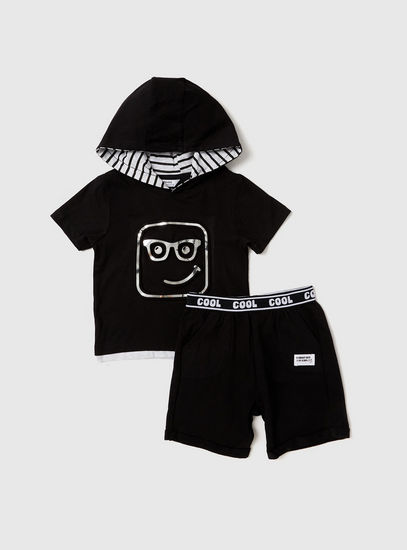 Printed Hooded T-shirt and Shorts Set