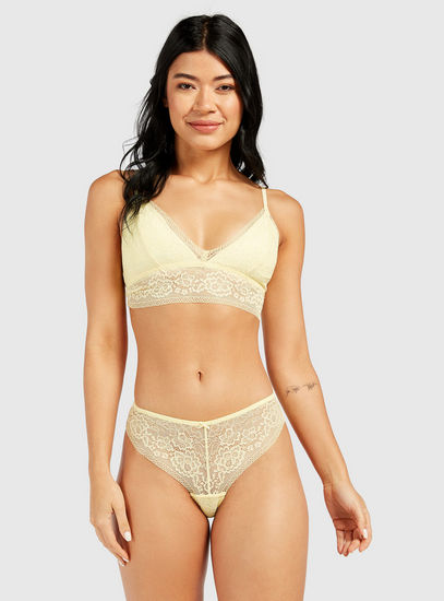 Lace Non-Wired Bra with Adjustable Straps
