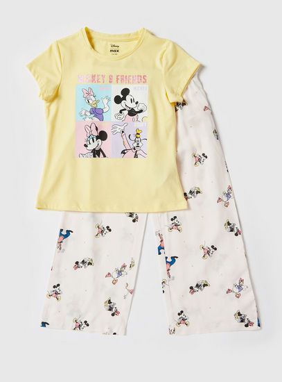 Mickey Mouse and Friends Print T-shirt and Pyjamas Set