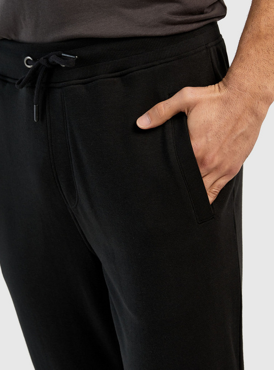 Solid Anti-Pilling 3/4 Jog Pants with Drawstring Closure and Pockets