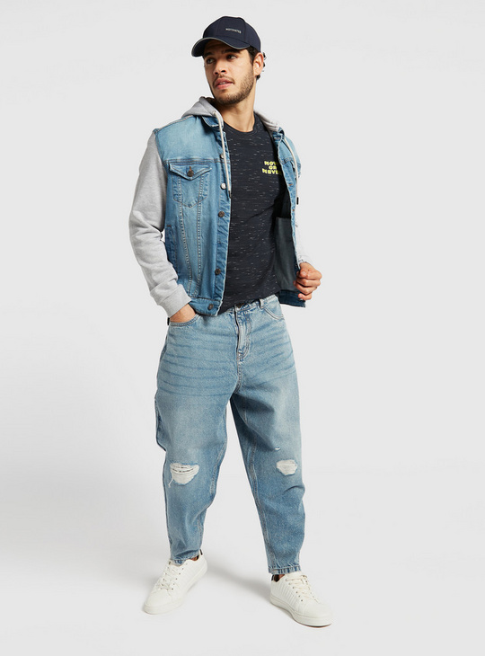 Ripped Full Length Mid-Rise Denim Jeans with Pockets and Button Closure
