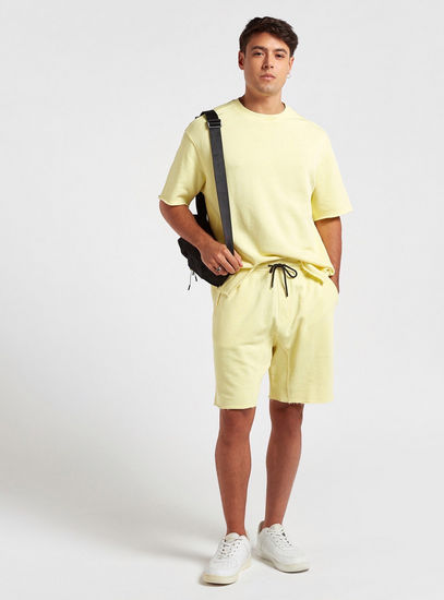 Solid Slim Fit Shorts with Pockets and Drawstring Closure