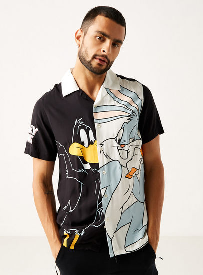 Looney Tunes Print Shirt with Short Sleeves and Button Closure