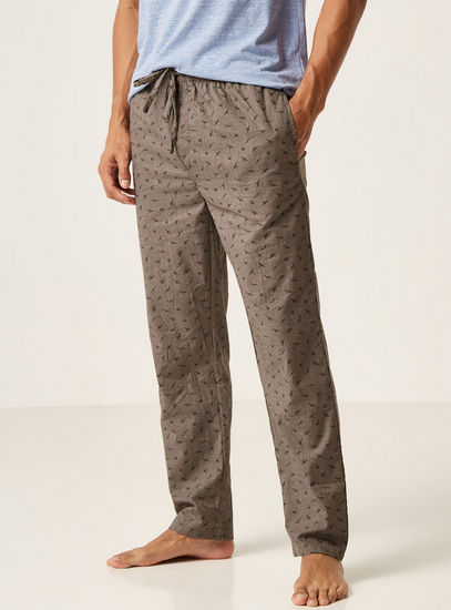 All Over Print Mid-Rise Pyjama with Drawstring Closure and Pockets