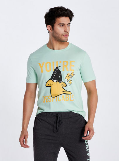 Daffy Duck Print Round Neck T-shirt and Pyjama Set