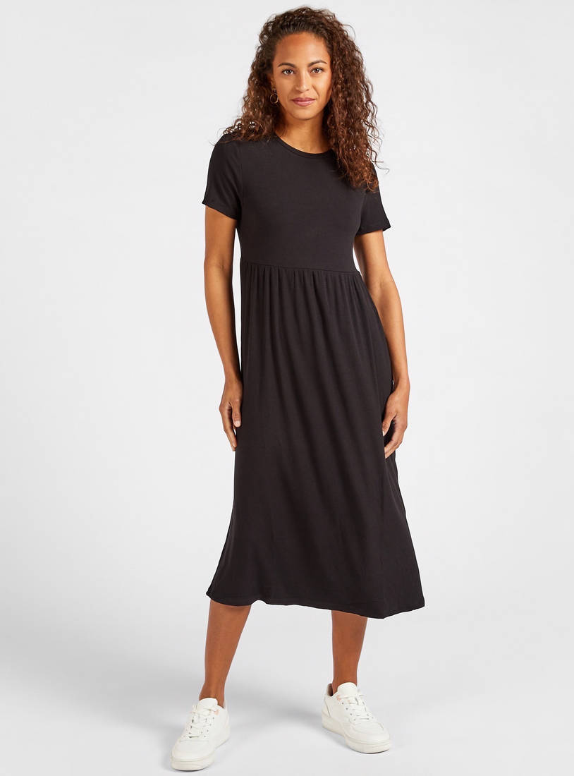 Shop Ribbed Midi Shift Dress with Short Sleeves Online | Max UAE