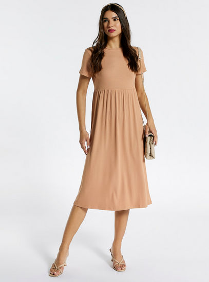 Ribbed Midi A-line Dress with Crew Neck and Short Sleeves
