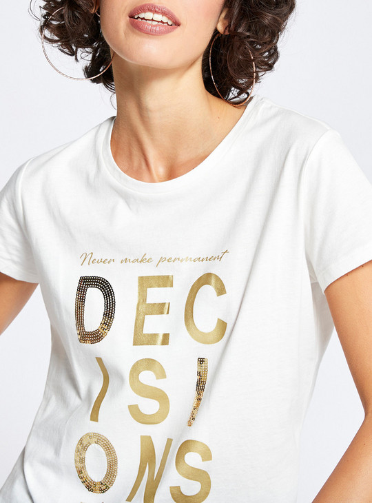 Slogan Print Round Neck T-shirt with Short Sleeves