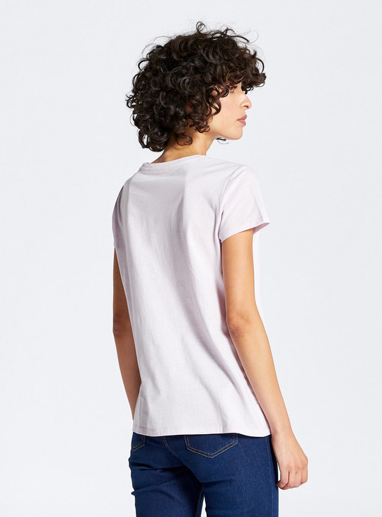 Embroidered Round Neck T-shirt with Short Sleeves