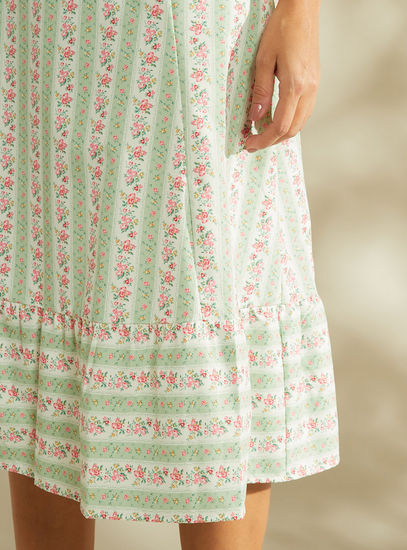 All-Over Floral Print A-line Skirt
