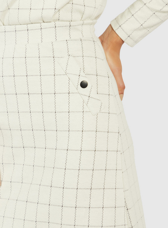 Checked Midi A-line Skirt with Elasticated Waistband and Pockets