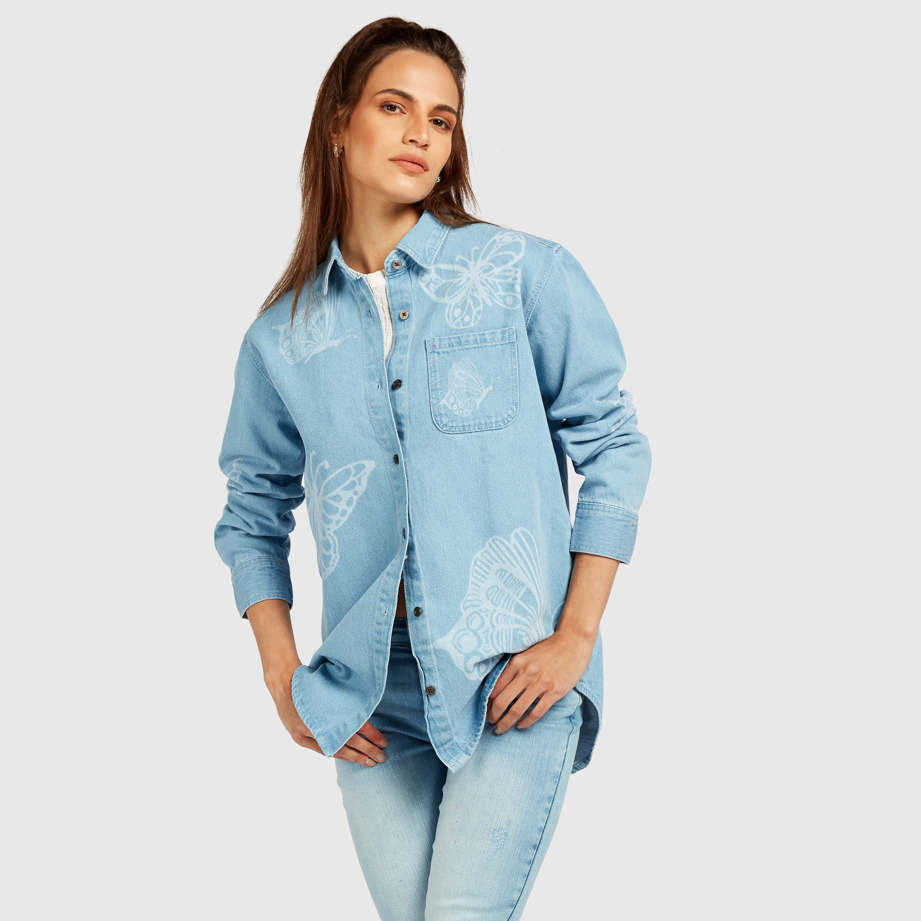 Puff Sleeve Denim Shirt - Mid Blue - & Other Stories FR | Clothes, Chic  shirts, Denim shirt
