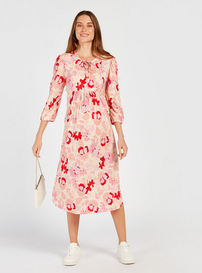 Printed Midi Maternity Dress with Tie-Up Neck and 3/4 Sleeves