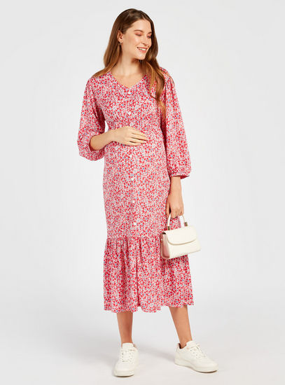 All Over Print Tiered Maternity Dress with V-neck and 3/4 Sleeves