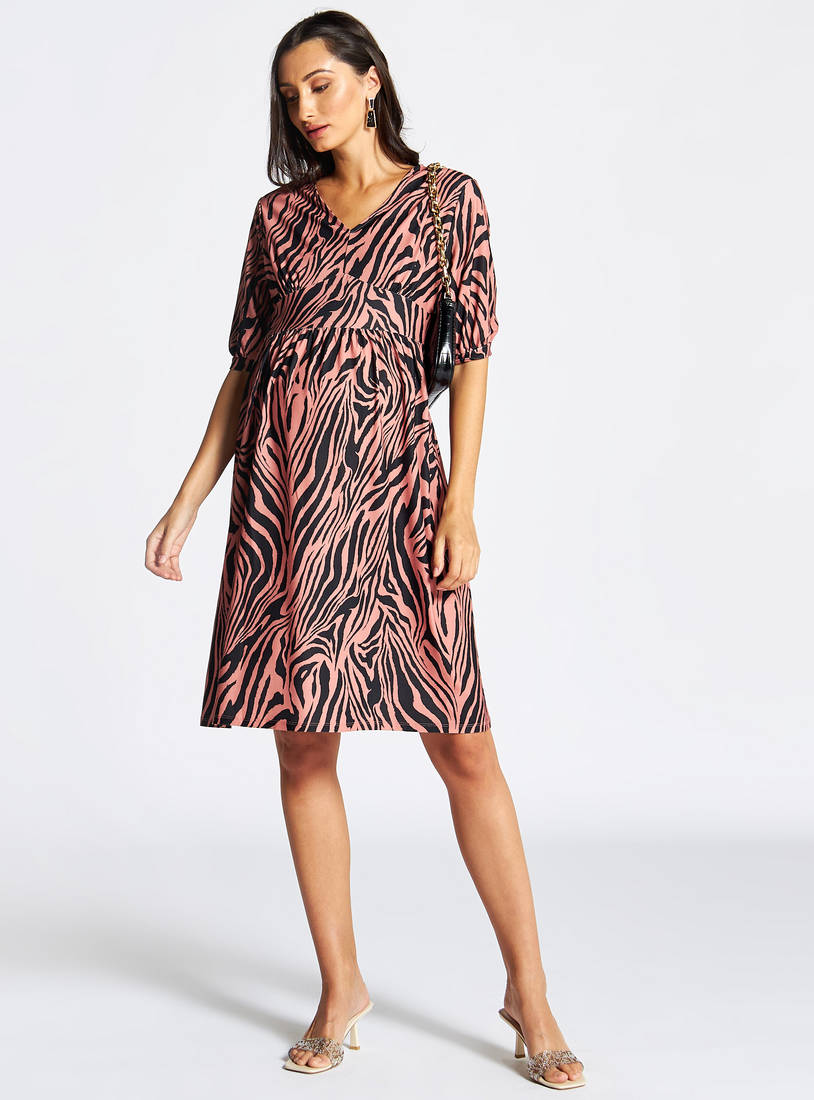 All-Over Animal Print Knee Length Maternity Dress with Puff Sleeves-Midi-image-0