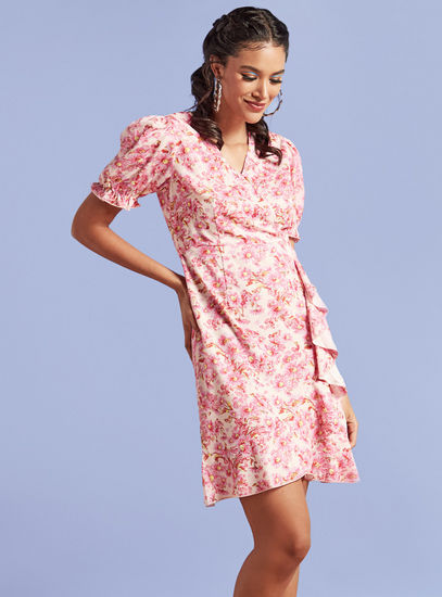Floral Print V-neck Dress with Ruffle Detail and Puff Sleeves