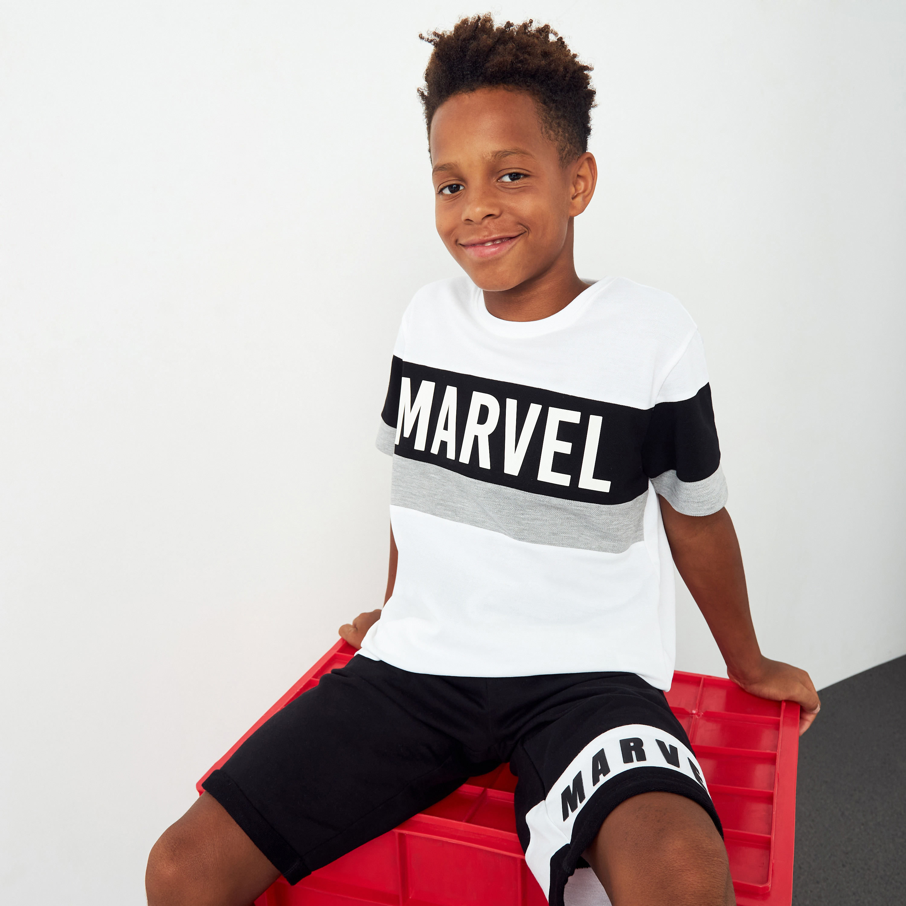 Marvel store shirts online