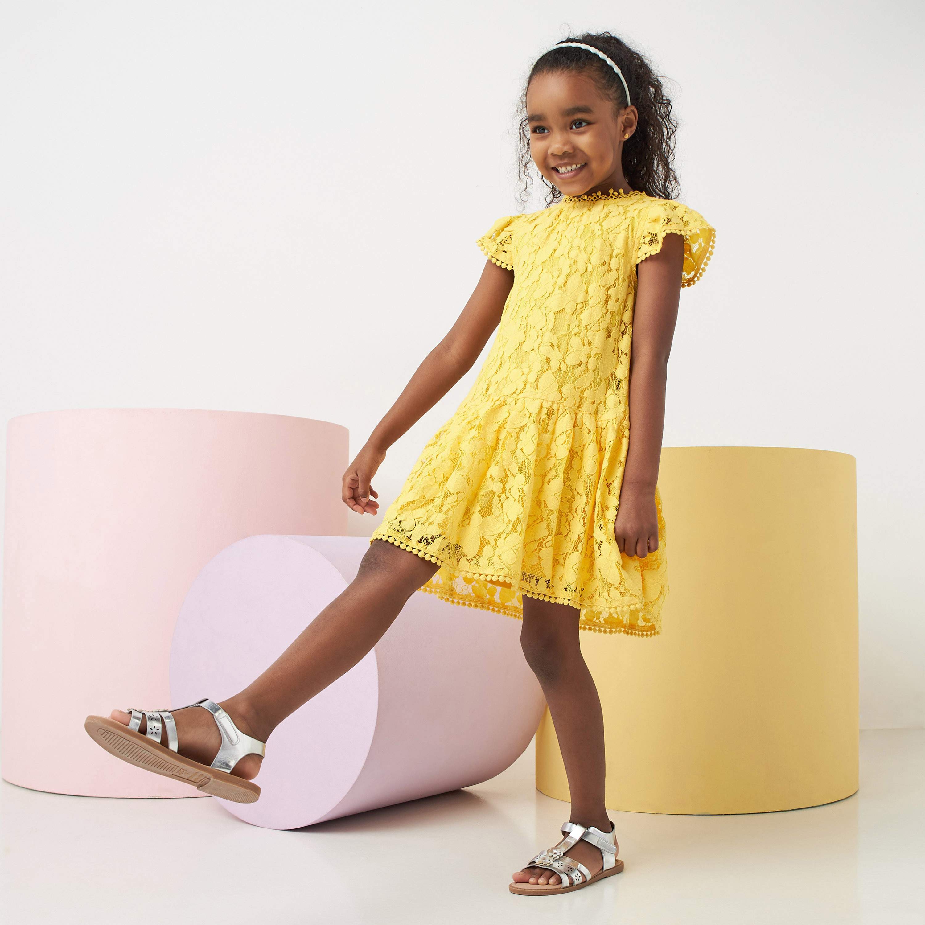 Girls yellow 2024 lace dress