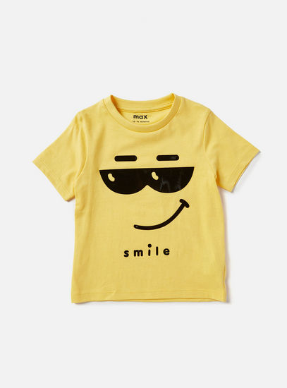 Smiley Foil Print T-shirt with Round Neck and Short Sleeves