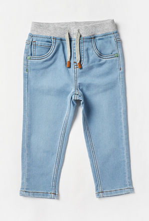 بنطلون جينز سادة برباط إغلاق وجيوب-mxkids-babyboyzerototwoyrs-clothing-bottoms-jeans-0