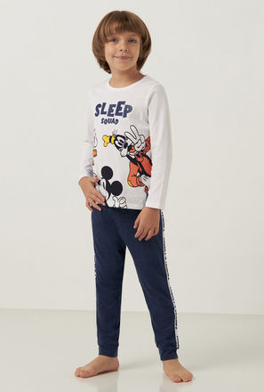 Mickey and Friends Print Round Neck T-shirt and Full Length Pyjama Set