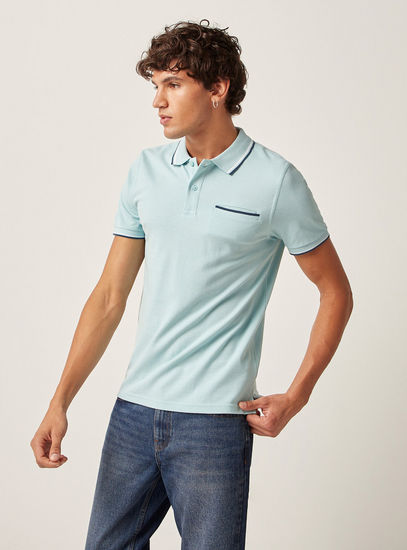 Solid Polo T-shirt with Short Sleeves and Button Closure