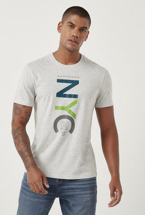 Graphic Print Crew Neck T-shirt with Short Sleeves