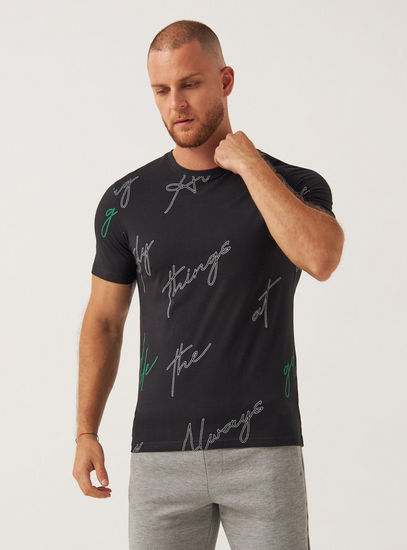 Typography Print Slim Fit T-shirt with Short Sleeves and Crew Neck