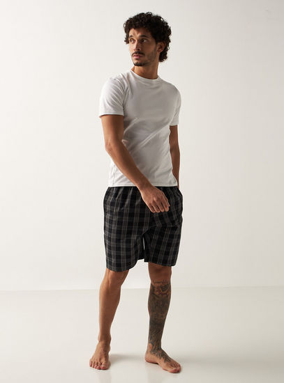 Checked Shorts with Pockets and Drawstring Closure-Shorts & Pyjamas-image-1
